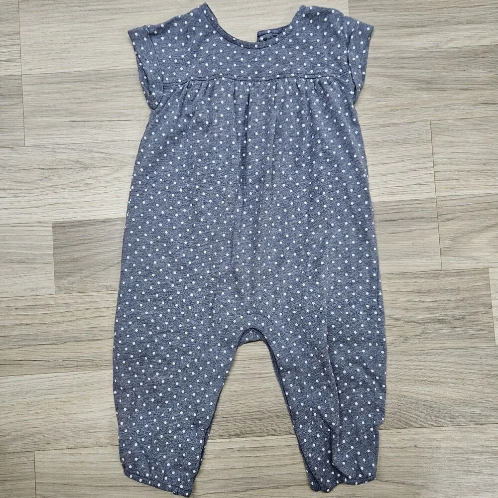 Old Navy Baby Girl Clothing Bundle Size 12-18 Months Holiday Christmas